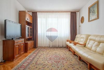 Apartament cu 2 camere semidecomandat în Centrul Civic