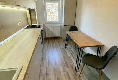 Apartament cu 2 camere decomandat în Dacia