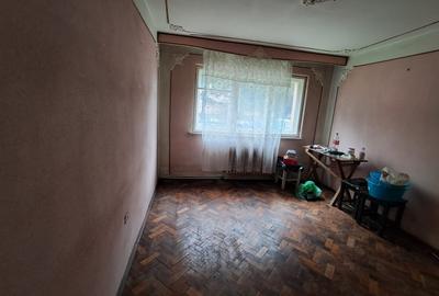 Apartament cu 3 camere decomandat în Feiurdeni - 15