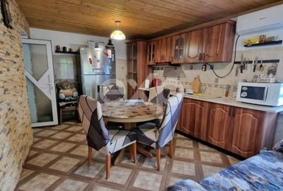 Casă cu 4 camere cu Teren 1600 Mp în Mircea Vodă - 6