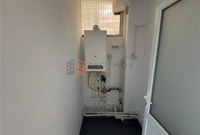 Spațiu comercial, de 222 mp, în 1 Decembrie - 11