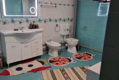 Casă cu 5 camere cu Teren 377 Mp în Central - 2