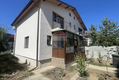 Duplex cu 3 camere cu Teren 200 Mp în Berceni