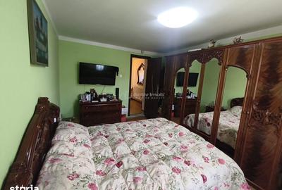 Casă cu 3 camere cu Teren 300 Mp în Muncitoresc