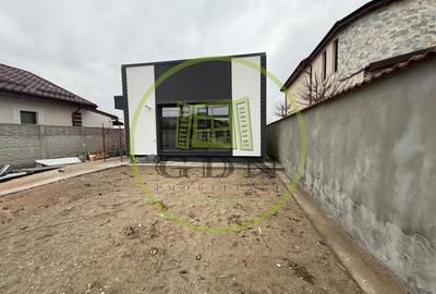Casă individuală cu 3 camere cu Canalizare în Brestei