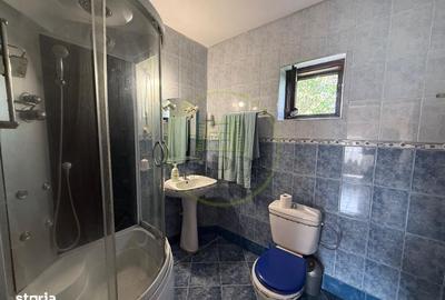 Casă cu 4 camere în Central