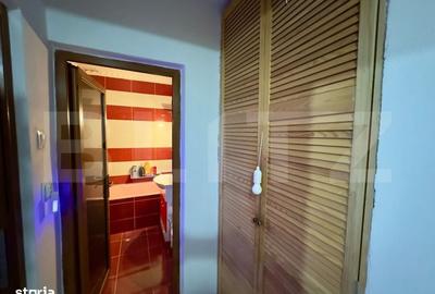 Apartament cu 4 camere decomandat în Ampoi 2