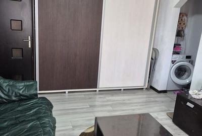 Apartament cu 3 camere semidecomandat în Central - 5