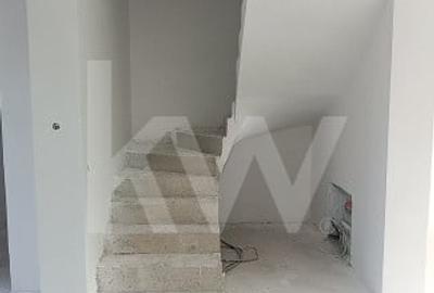 Duplex cu 4 camere cu Canalizare în Rășinari - 8