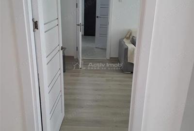 Apartament cu 3 camere semidecomandat, mobilat în Sebastian - 3