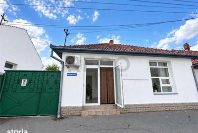 Casă cu 4 camere cu Teren 496 Mp în Iosia