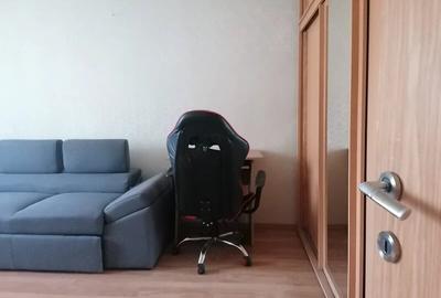 Apartament cu 2 camere decomandat în Titan
