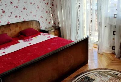 Apartament cu 3 camere decomandat în Dacia