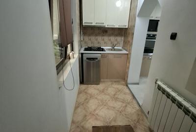 Apartament cu 3 camere decomandat în 9 Mai - 6