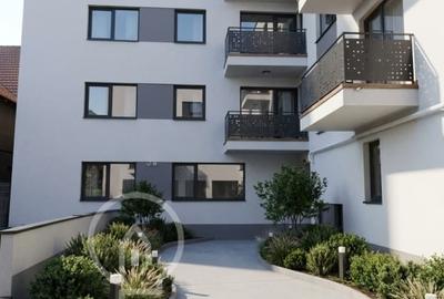 Apartament cu 3 camere semidecomandat în Someșeni