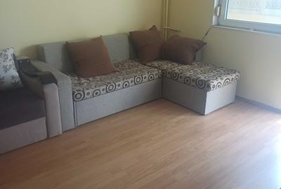 Apartament cu 2 camere semidecomandat în Nufărul