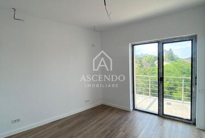 Apartament cu 3 camere decomandat în Giurgiului - 11
