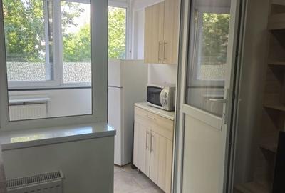 Garsonieră decomandată în Runcu - 3