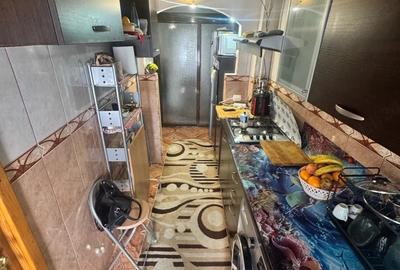 Apartament cu 3 camere decomandat în Dărmănești - 3