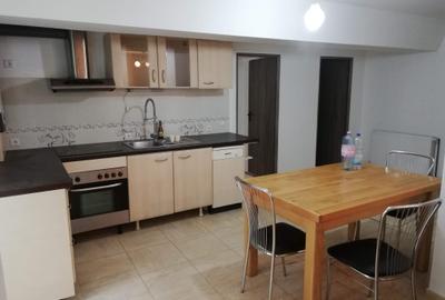 Apartament cu 8 camere decomandat, mobilat în Central - 15