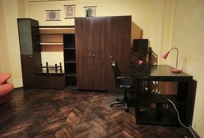 Garsonieră decomandată în Cotroceni