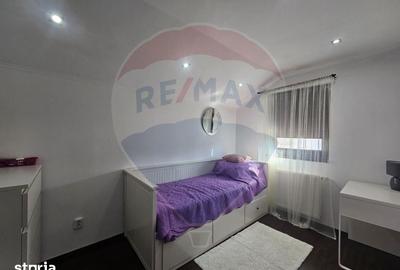 Casă cu 7 camere cu Teren 350 Mp în Central - 10