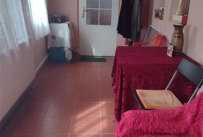 Casă cu 4 camere cu Teren 1339 Mp în Bârlad