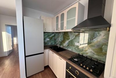 Apartament cu 3 camere decomandat în Băneasa - 2