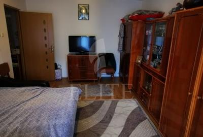 Apartament cu 2 camere decomandat în Plopilor - 4