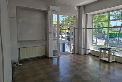 Spațiu comercial, de 91 mp, în Central - 2