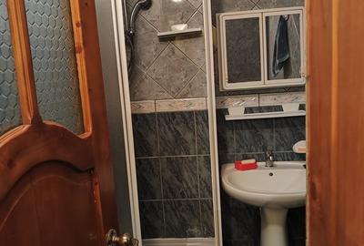 Apartament cu 4 camere decomandat în Micro 3 - 3