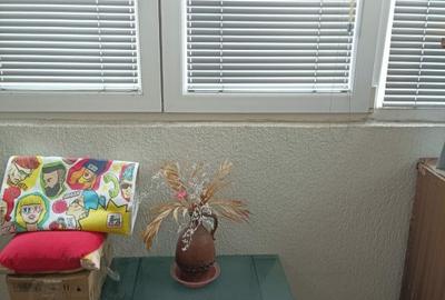 Apartament cu 3 camere semidecomandat în Giurgiului