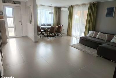 Casă cu 4 camere cu Teren 425 Mp în Central