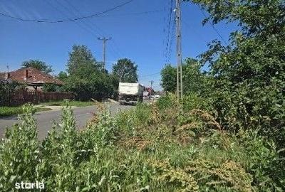 Casă cu 2 camere cu Teren 688 Mp în Niculești
