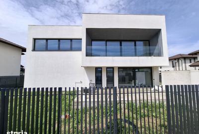 Casă cu 6 camere cu Teren 370 Mp în Tunari