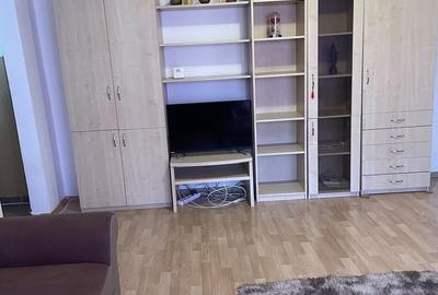 Apartament cu 2 camere în Rovine - 1
