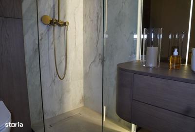 Apartament cu 3 camere în Unirii