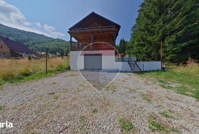 Casă cu 7 camere cu Teren 577 Mp în Râu de Mori