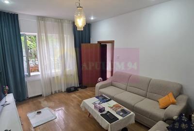 Apartament cu 2 camere semidecomandat în Central