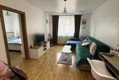 Apartament cu 3 camere în George Enescu