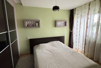 Apartament cu 3 camere decomandat în Exterior Vest - 4