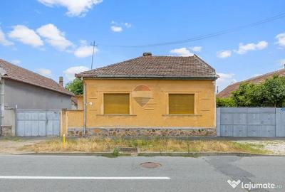 Casă cu 3 camere cu Teren 1480 Mp în Gai