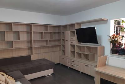 Apartament cu 4 camere decomandat în Apusului - 1