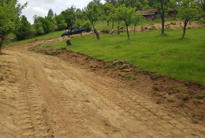 Teren de 4120 mp, în Valea - 5