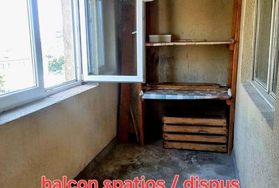 Apartament cu 3 camere decomandat în Central - 1