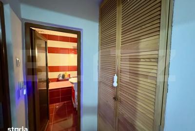 Apartament cu 4 camere decomandat în Ampoi 2