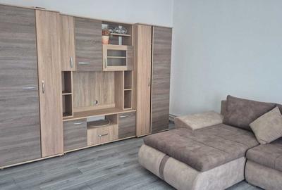 Apartament cu 2 camere decomandat în Central - 1