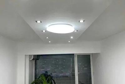 Spațiu comercial, de 61 mp, în Casa de Cultură - 3