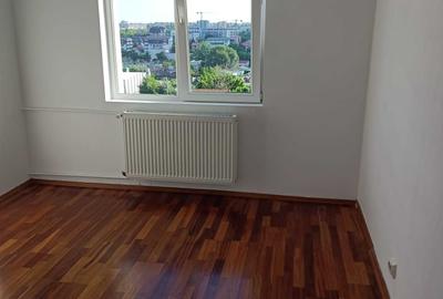 Apartament cu 2 camere decomandat în Vitan - 4