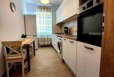 Apartament cu 2 camere decomandat în Roșu - 2